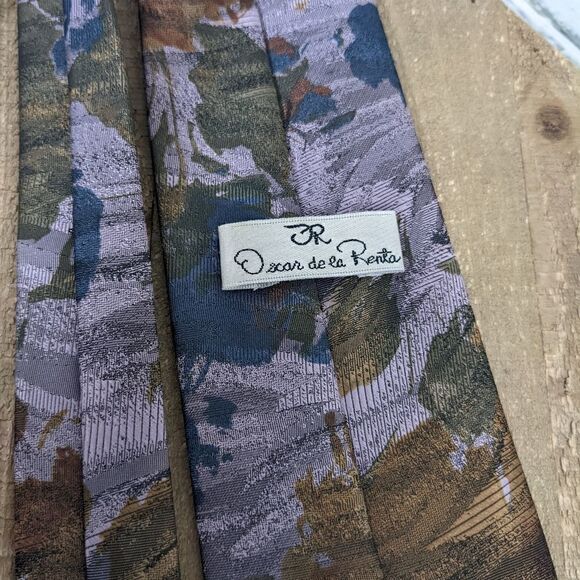Oscar de la Renta Mens neck tie floral watercolor print purple - Picture 5 of 6
